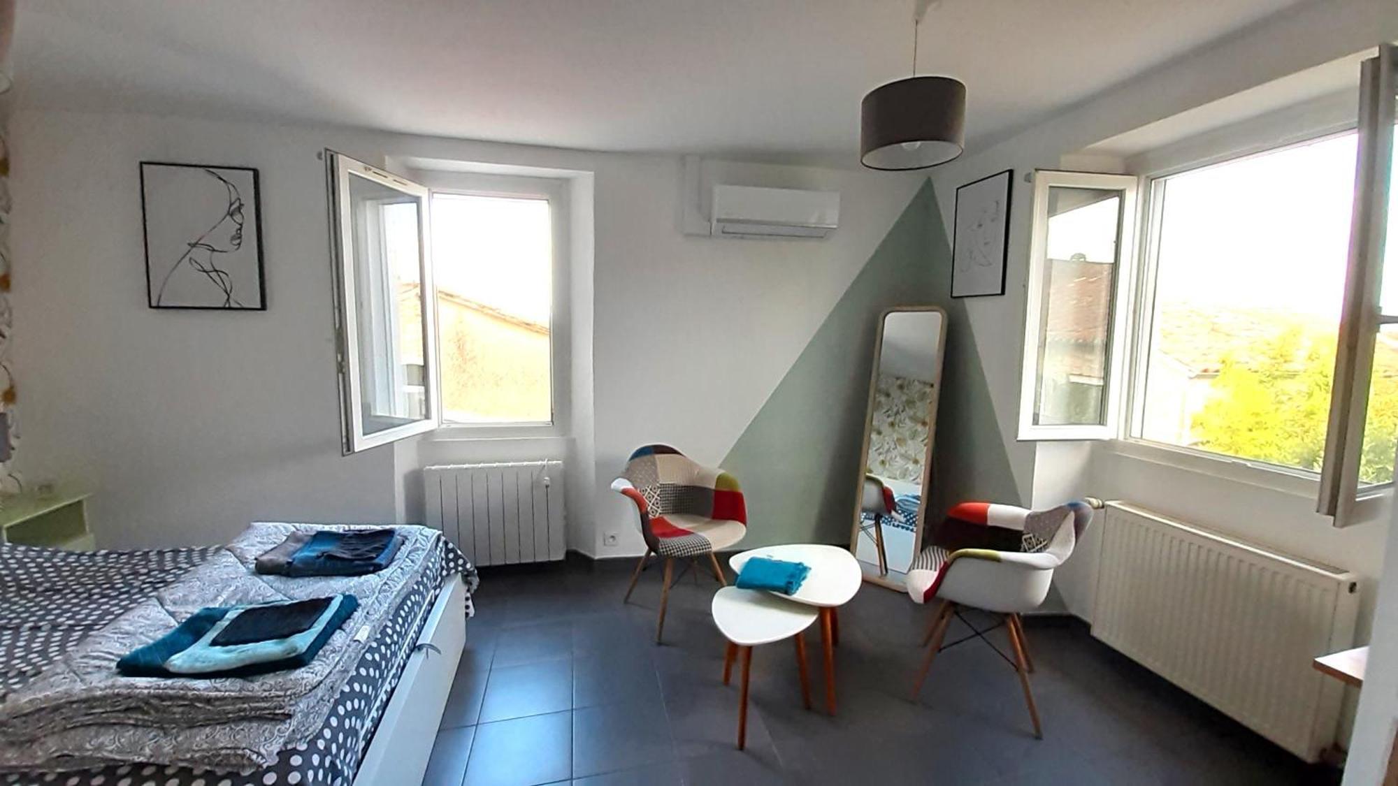 Nos Jours Heureux Apartman Barjac  Kültér fotó
